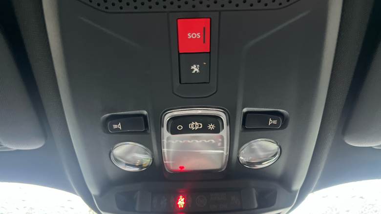 Peugeot 2008 1.2 PureTech 130 Allure Premium+ 5dr Petrol Estate